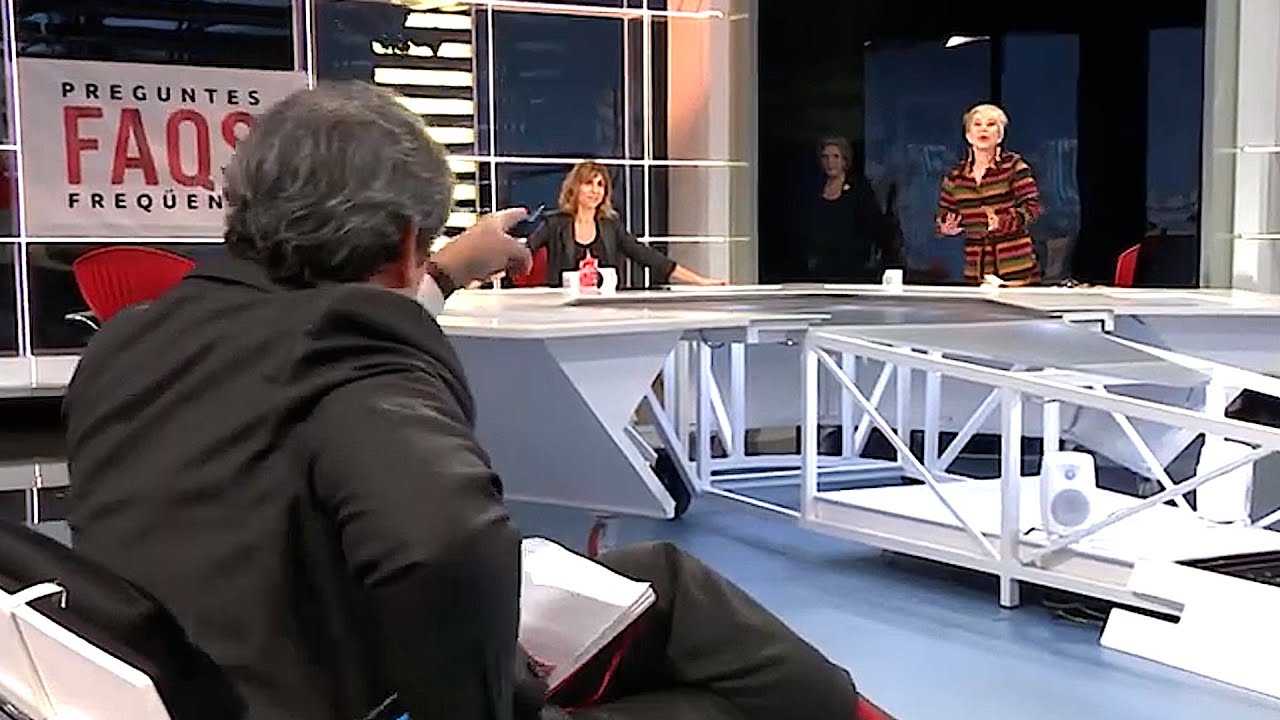 Rahola y Karmele en el FAQS: alta tensió por el chat golpista de Paraula de Rahola