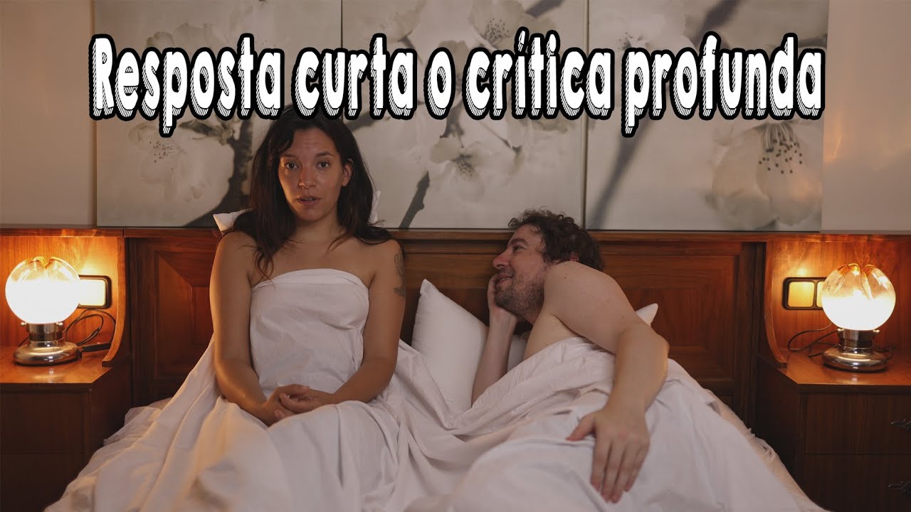 La resposta curta o la crítica profunda - Esquetxes; comèdia en català de Esquetxes