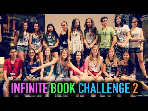 INFINITE BOOK CHALLENGE | ft. Lectors Catalans + CELEBRACIÓ 500 SUBSCRIPTORS! de pipiolo4ever