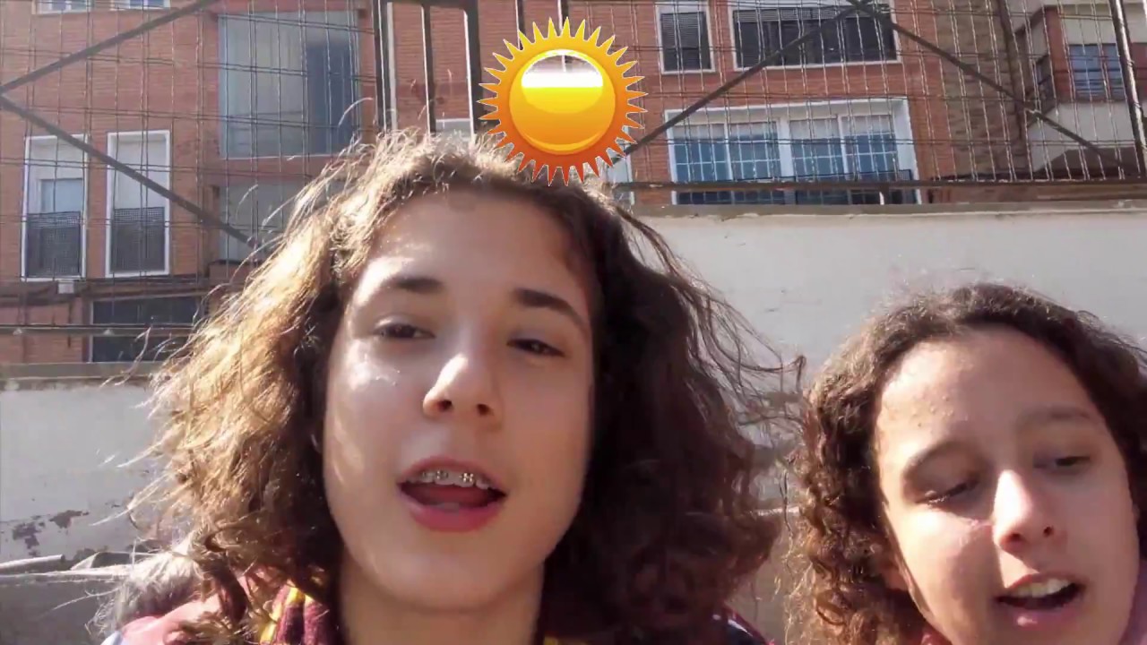 Un Vlog a l'institut, I Passa Esto | LILI de LiliTuns