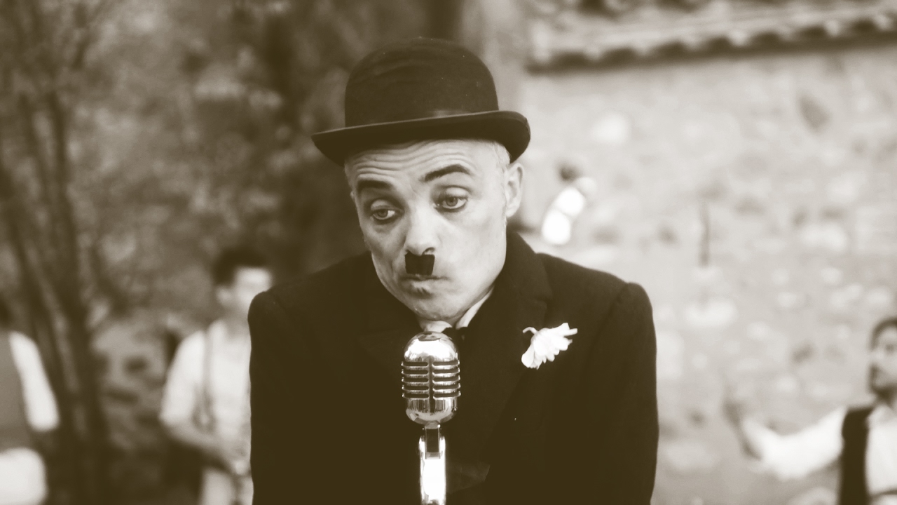 Dàmaris Gelabert - Charles Chaplin (Videoclip oficial) de El traster d'en David
