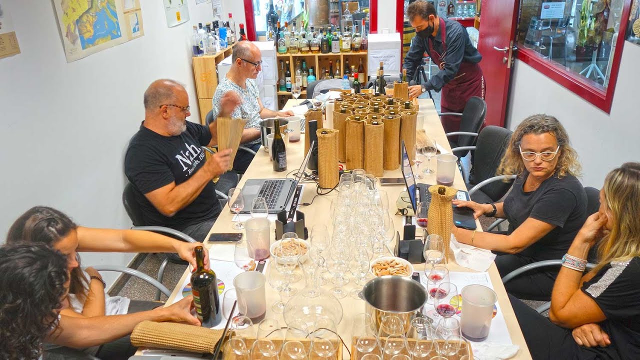 La Guia de Vins incorpora vins del Roselló de Enoturista