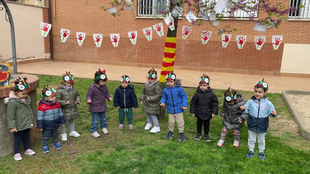 SANT JORDI, LA PRINCESA, LA ROSA I EL DRAC P 2 CARAGOLS de El Carme Lleida - Educació Infantil