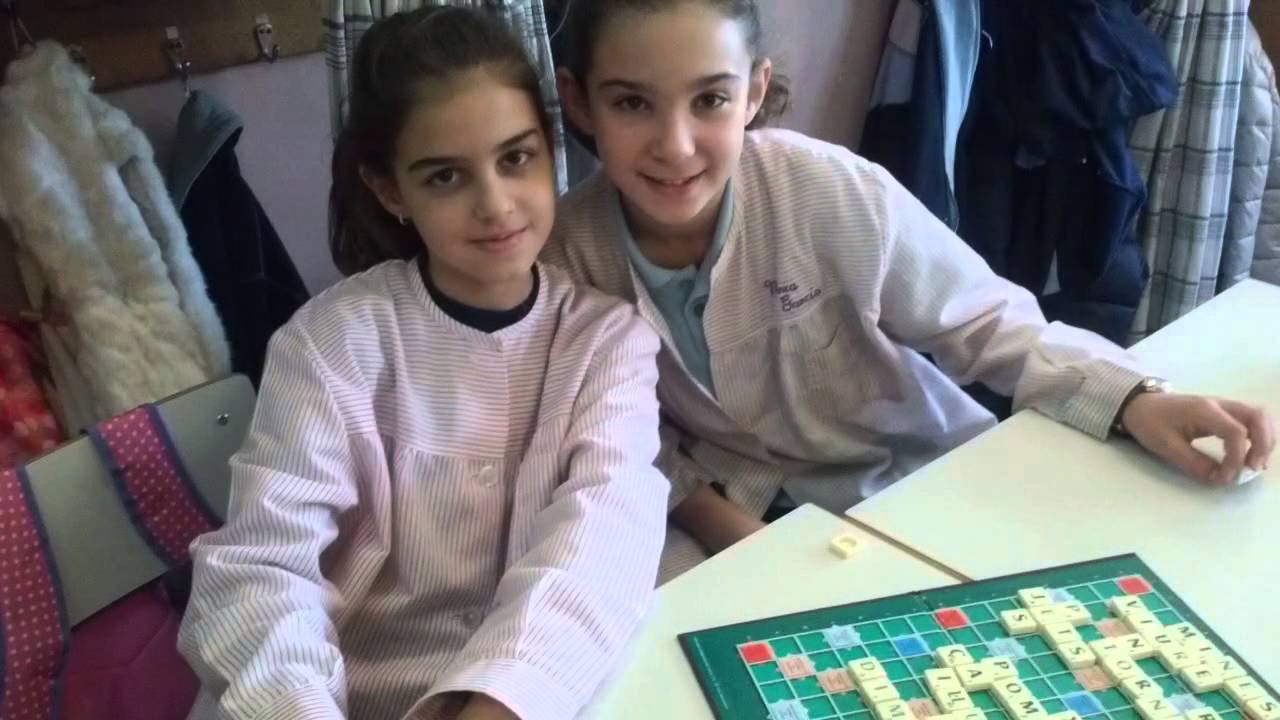 Escola Mare del Diví Pastor 6è 2015 de Scrabbleescolar
