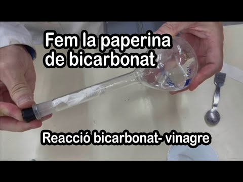 Fem la paperina de bicarbonat. Reacció bicarbonat-vinagre de profefaro